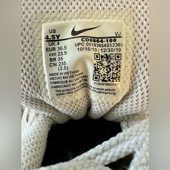 ✨ Nike Air Max 90 White Women 6 / Youth 4.5Y Classic Retro‎ Sneakers 👟 - Picture 5 of 5